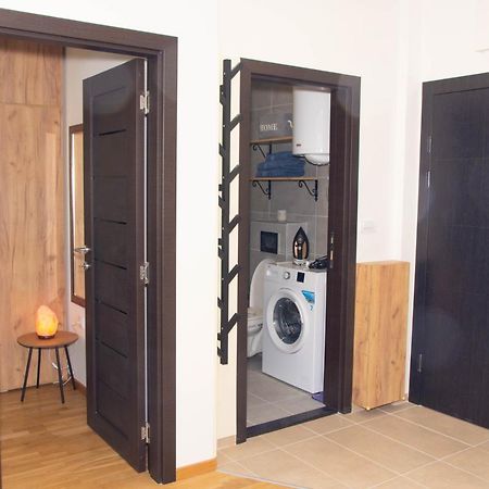 Laura Apartment Novi Sad Esterno foto