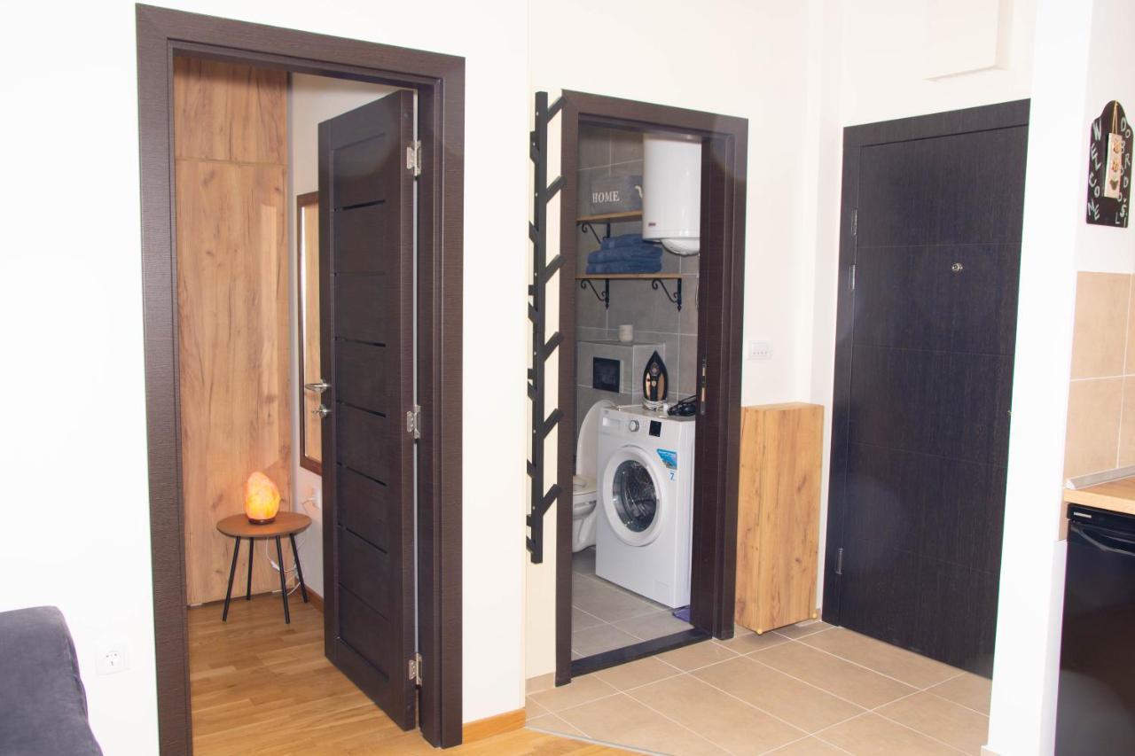 Laura Apartment Novi Sad Esterno foto