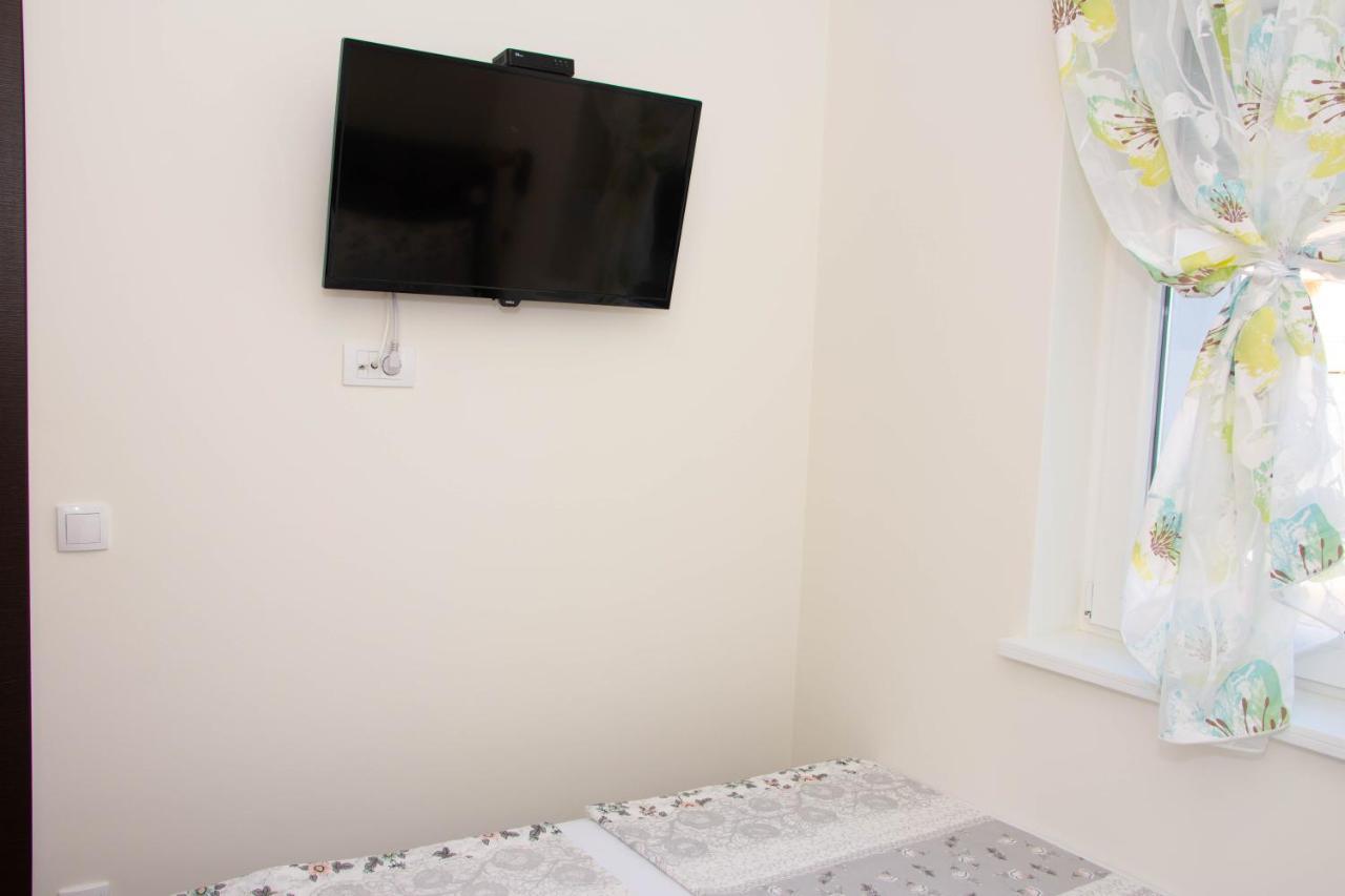 Laura Apartment Novi Sad Esterno foto